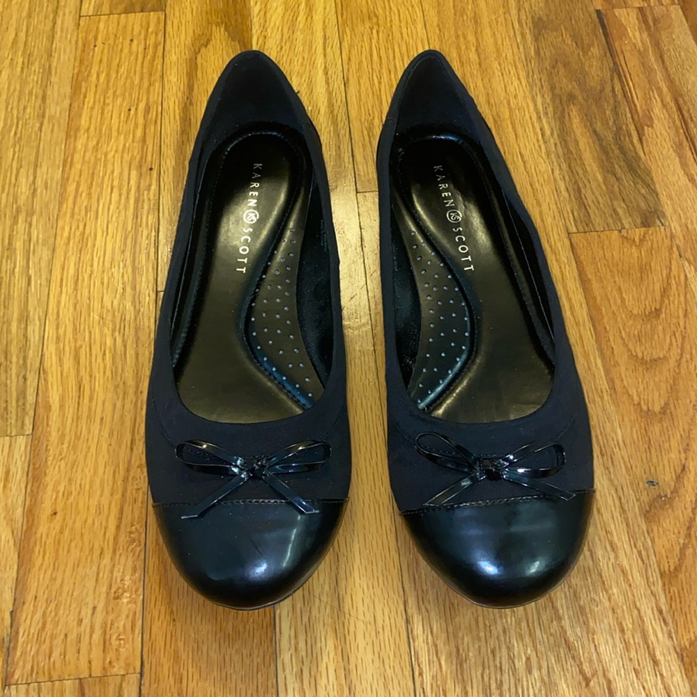 Black flats